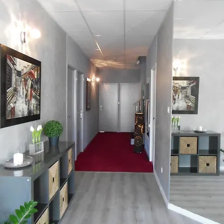 Abelia Hotel