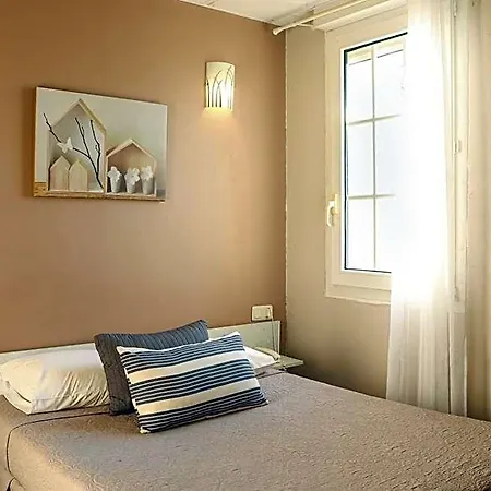 Abelia Hotell 2*