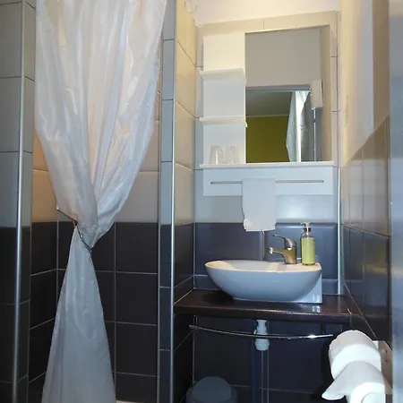Abelia Hotel